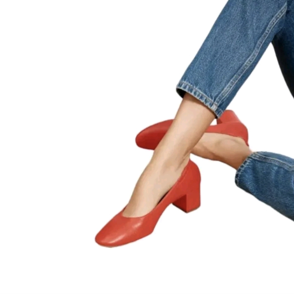 Everlane  Women's Red The Italian Leather Day Heel Size 9.5